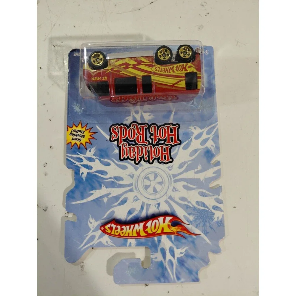 NIP Hot Wheels Holiday Hot Rods 1:64 Die Cast St Nick GMC Motorhome